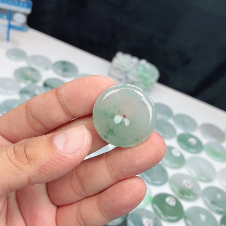 翡翠未镶嵌颈饰缅甸天然A货翡翠29.6-5.6