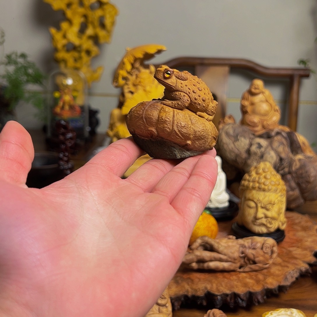 竹尚秋竹木雕刻和气生财