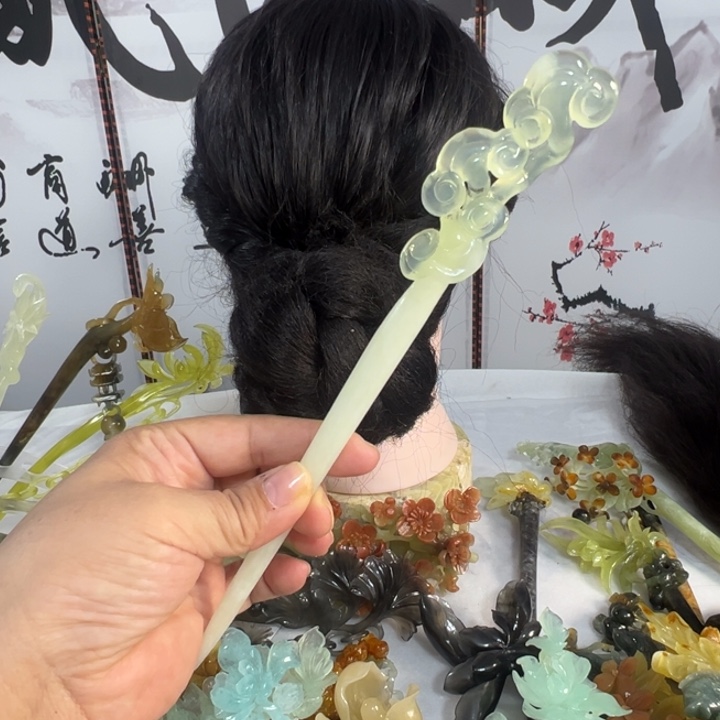 蛇纹石玉未镶嵌发饰美****曹