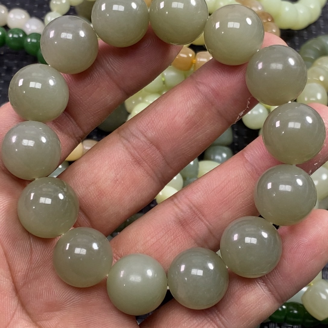 和田玉手链未镶嵌