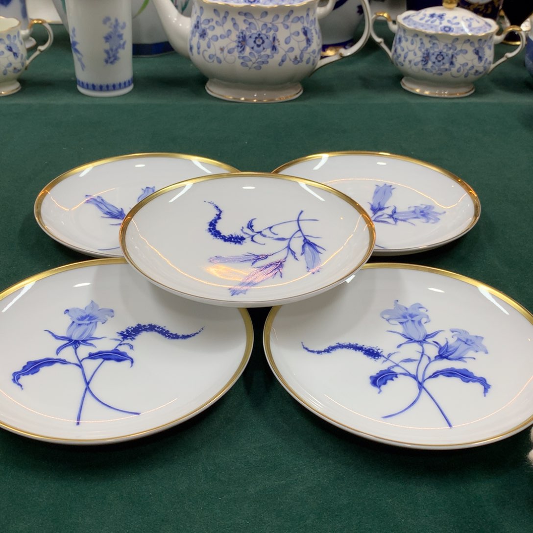 摆件全是大漂亮瓷器啊美美哒