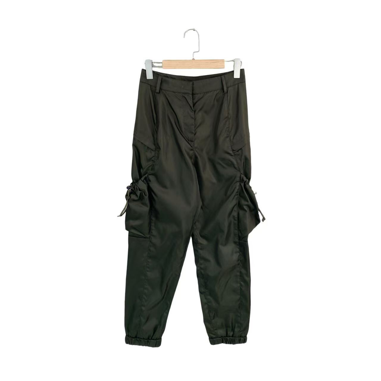 95新 Prada/普拉达 yy1208 再生锦纶 金属三角标工装长裤 38码