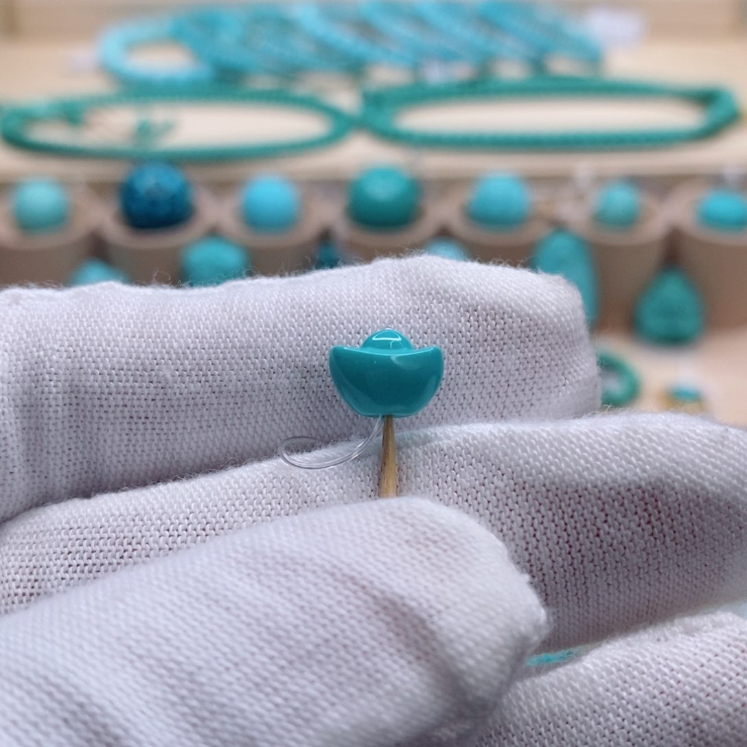 绿松石珠宝奇石未镶嵌