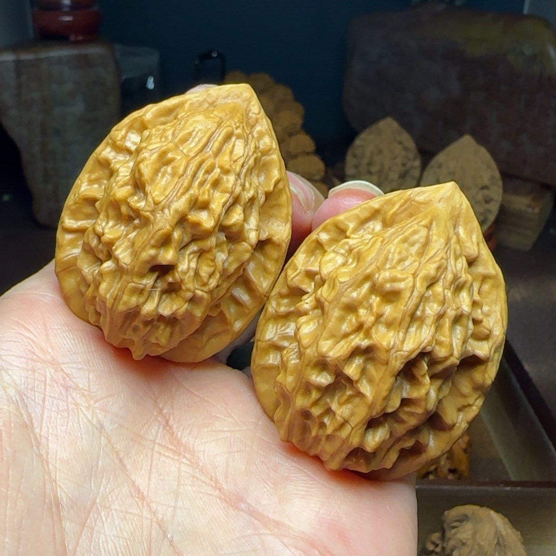 把件桃核大红袍（精修）