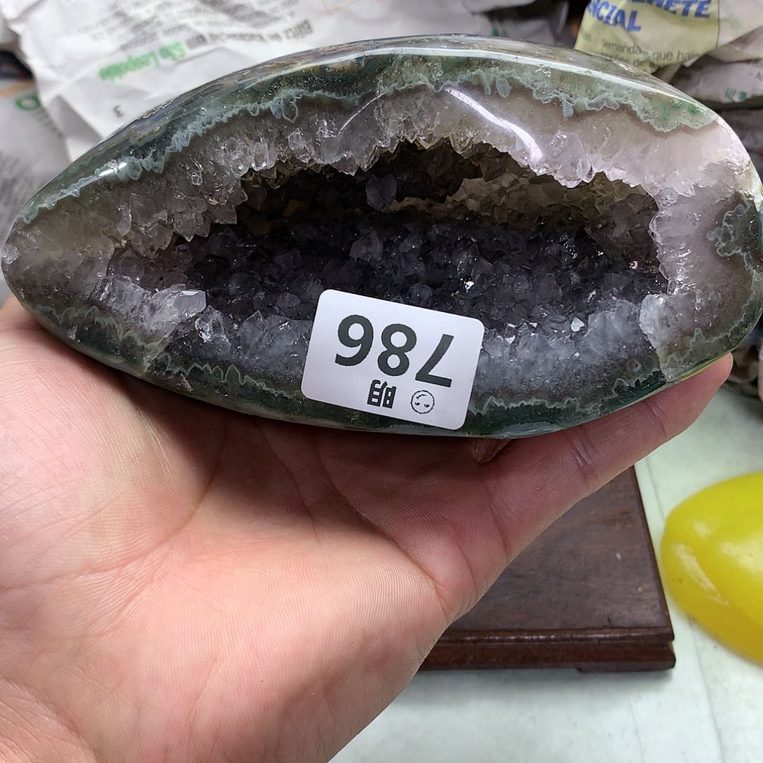 水晶大型摆件（非配饰）未镶嵌