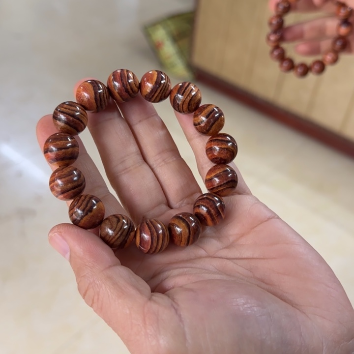 黄花梨/降香黄檀手串/手链1.5虎皮纹山水纹珠130