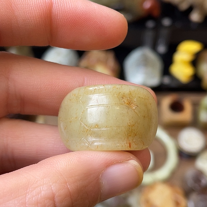 和田玉（糖玉）未镶嵌颈饰