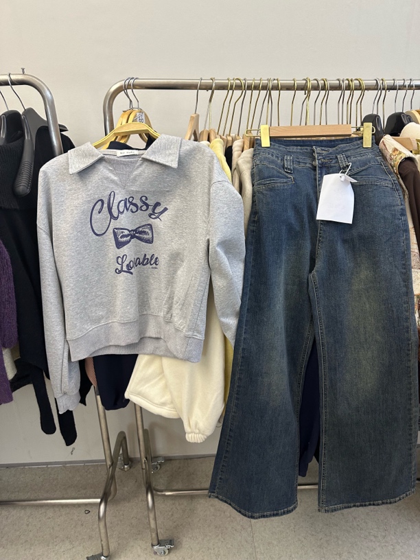 【韩系女主】衣长52！简约学院小翻领卫衣女独特别致上衣韩国新款