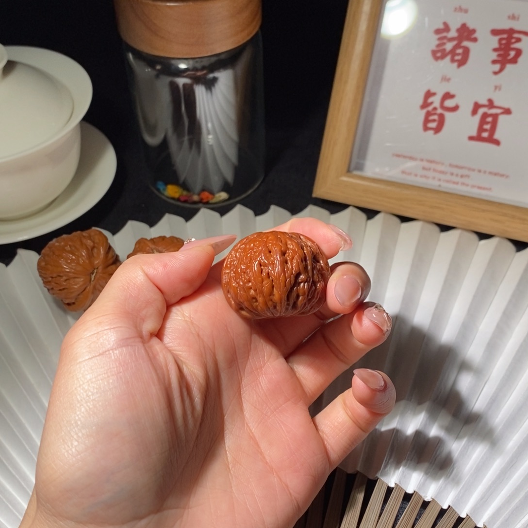 文玩核桃吊坠铁锤