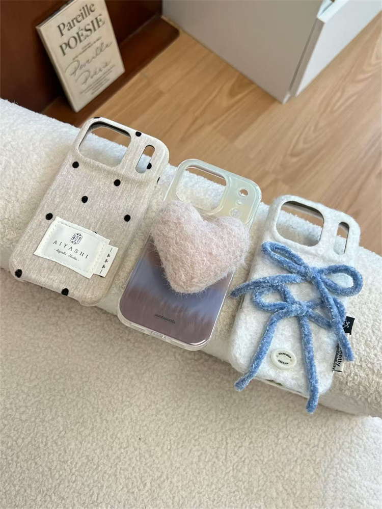 ins秋冬绒布标签黑波点适用iPhone17promax手机壳16pro蝴蝶结15女