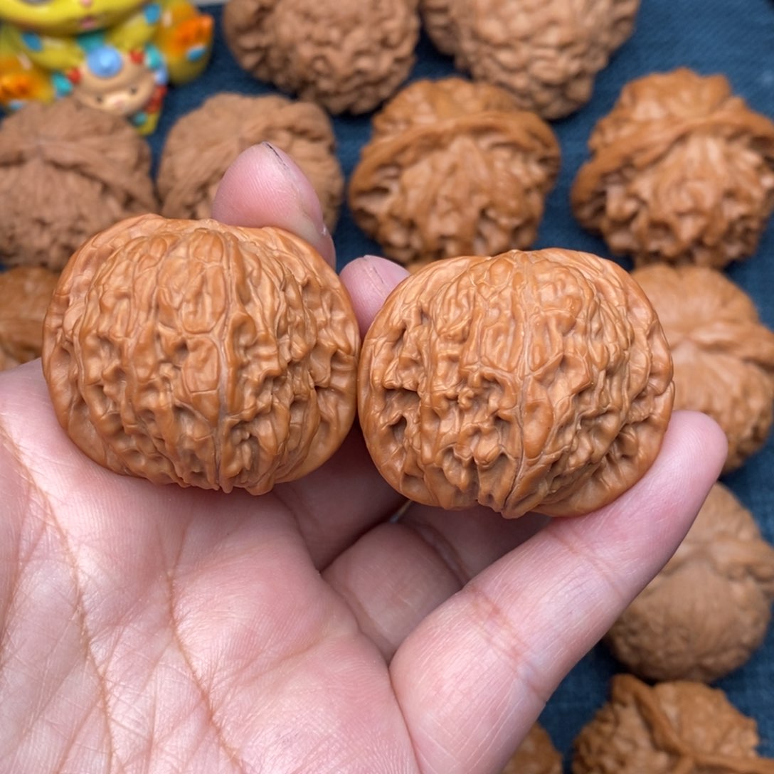 文玩核桃把件37山地正磨全品