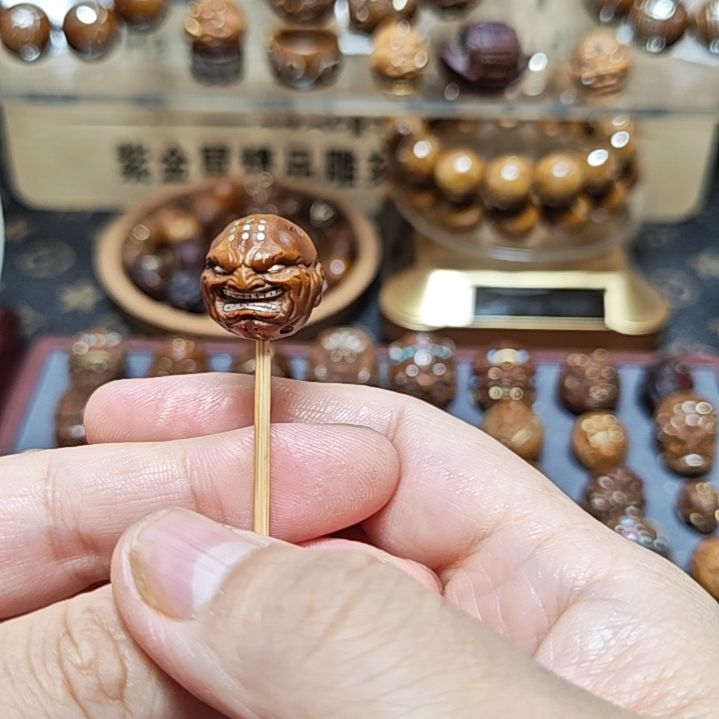 小***傅紫金鼠吊坠恶僧镶嵌银火焰纹款