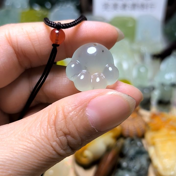 岫玉吊坠(不含链)未镶嵌