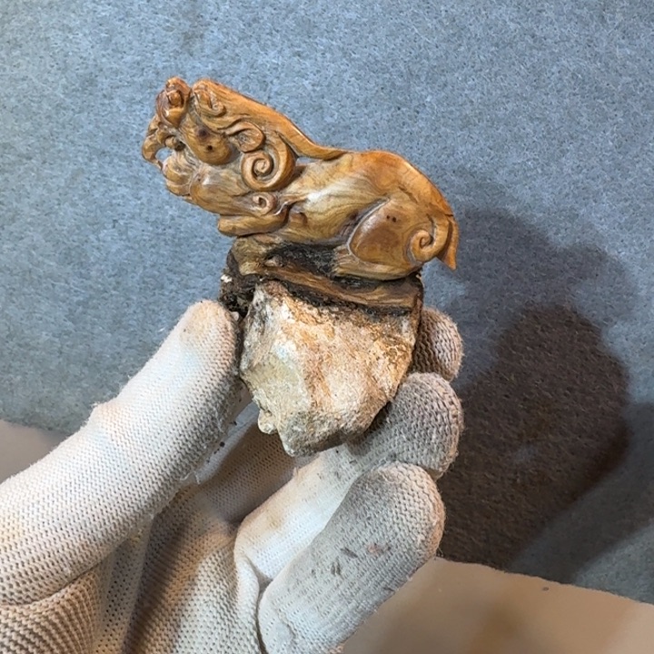 崖柏摆件手把件等