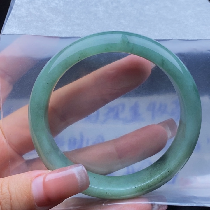 定制翡翠未镶嵌天然翡翠手镯57