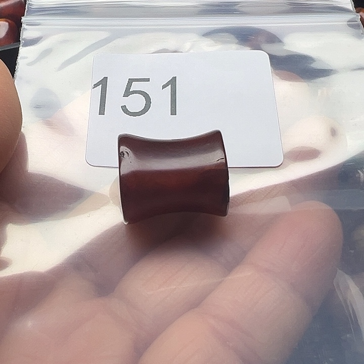 曹***伟玛瑙/玉髓未镶嵌手链