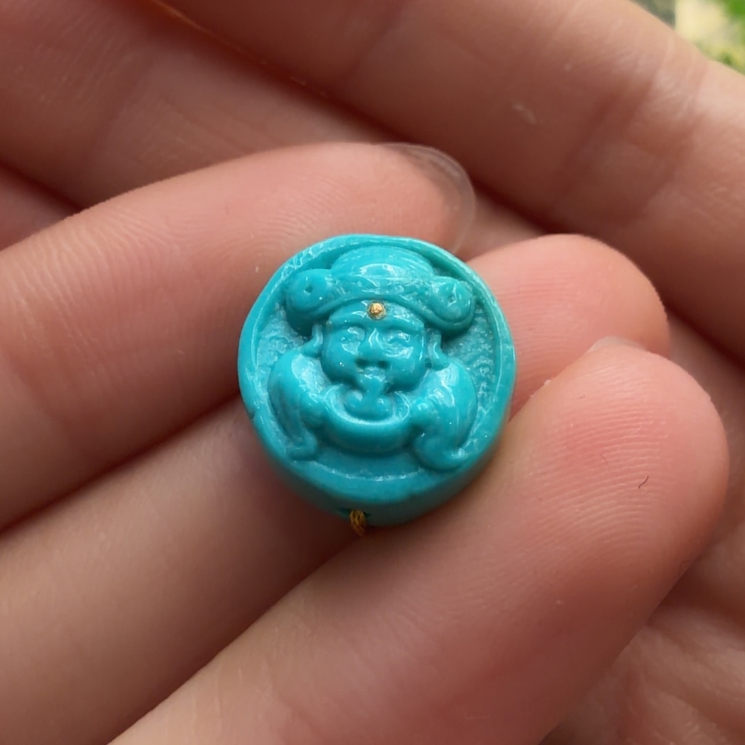 绿松石未镶嵌颈饰