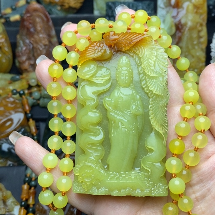 未镶嵌蛇纹石玉颈饰