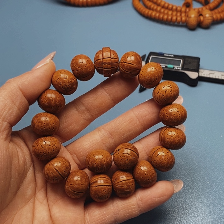 桃核手持算盘16花皮色差16颗