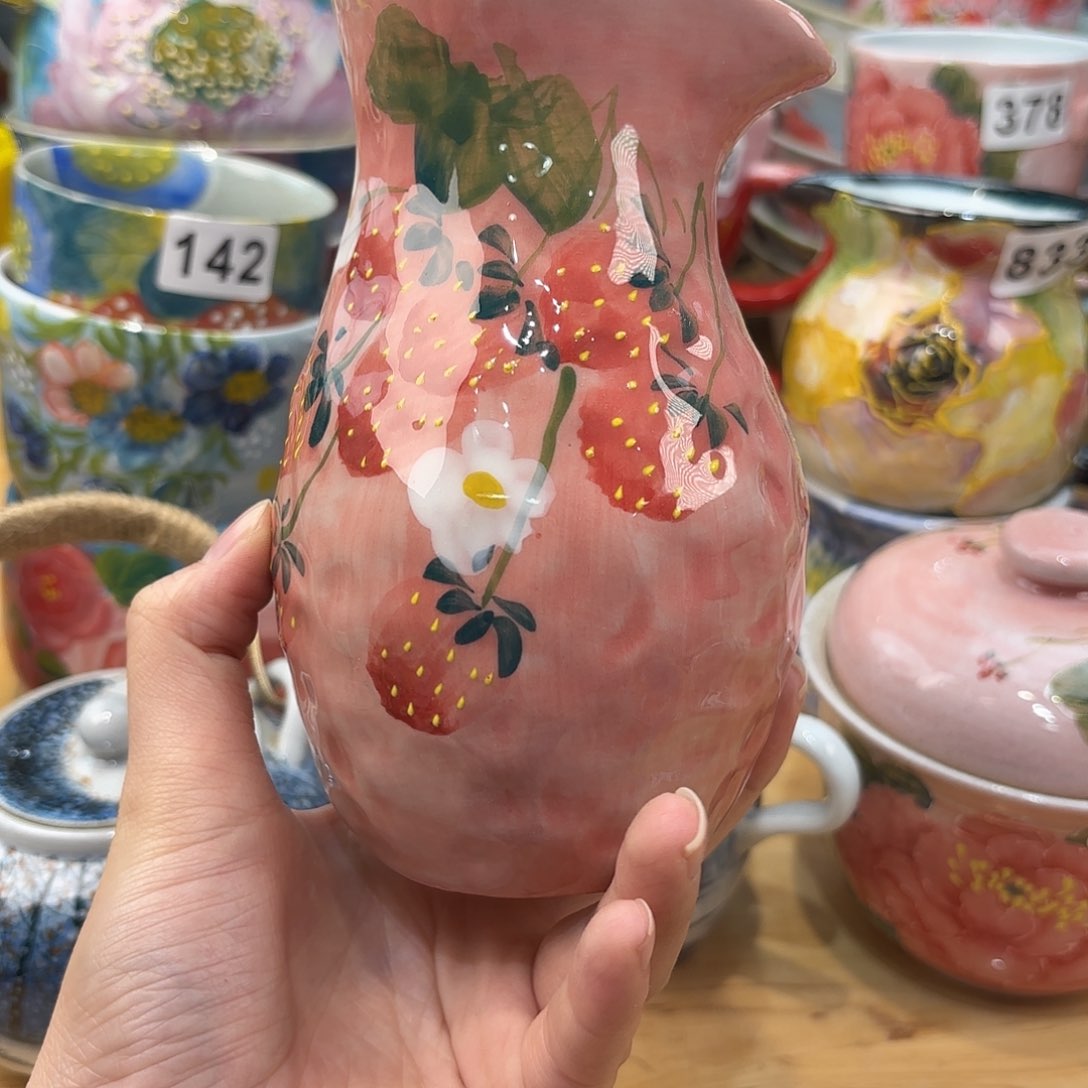 瓷片兔兔嘎嘎嘎好帅