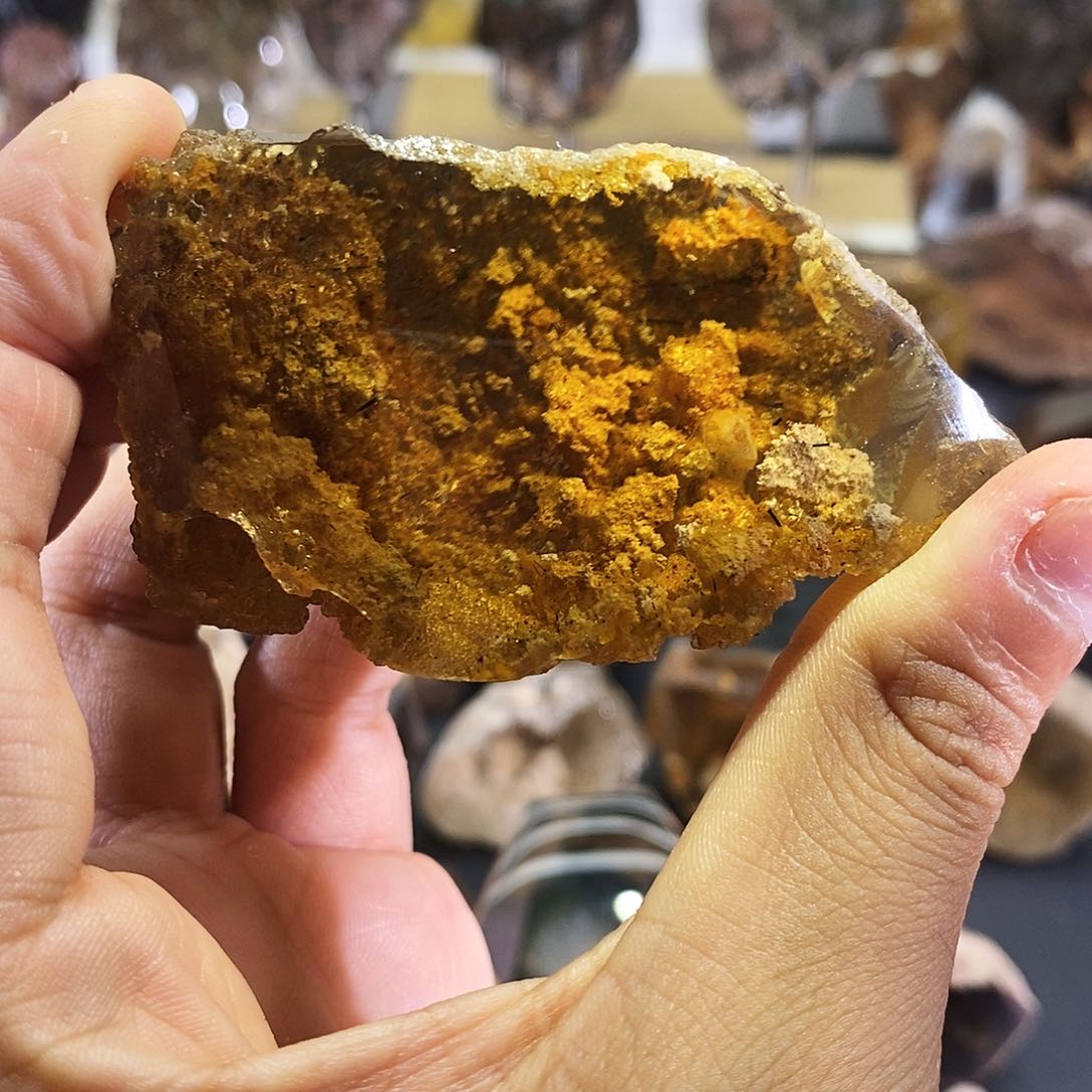 【闪购商品】车挂未镶嵌水晶木**•天然水晶原石