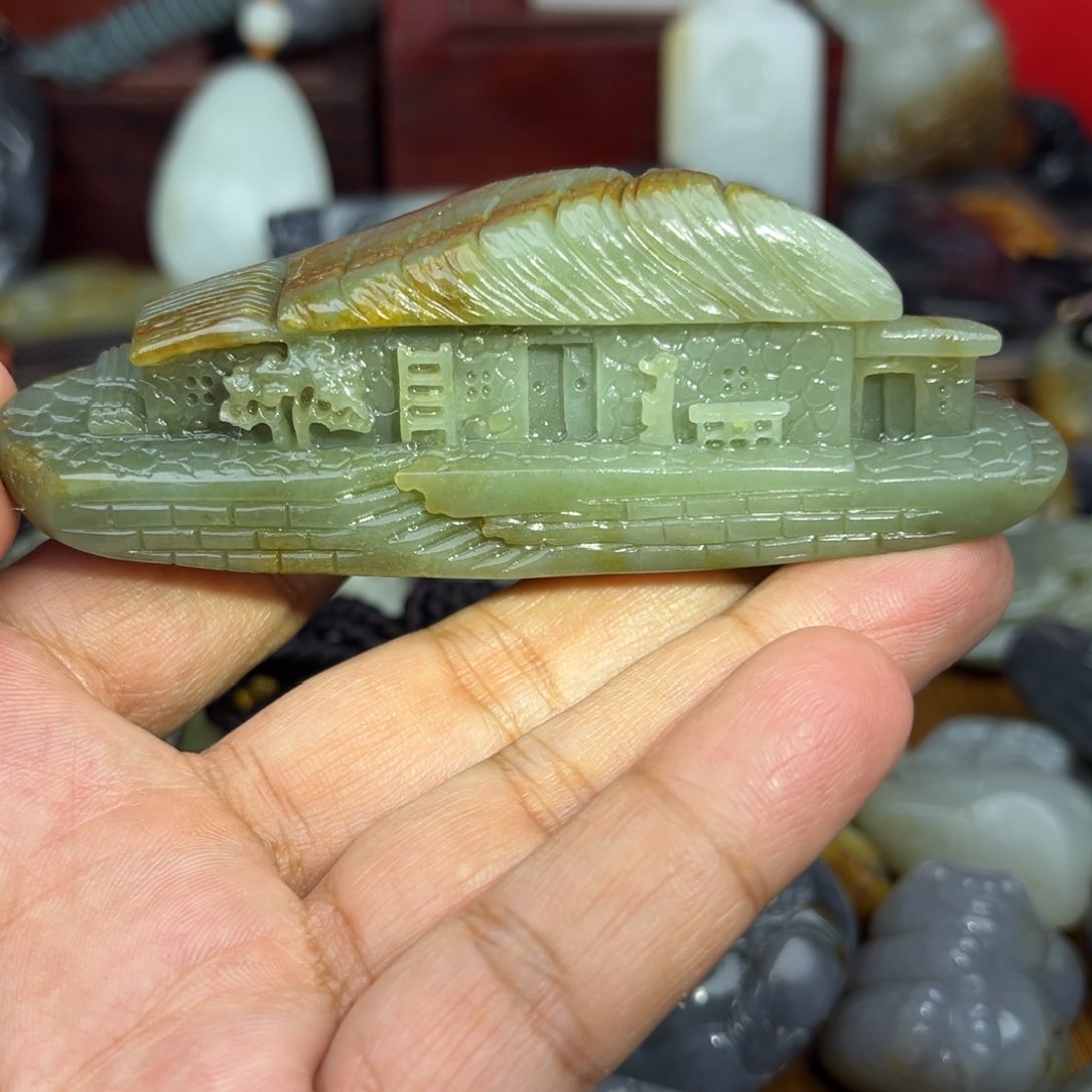 和田玉颈饰未镶嵌