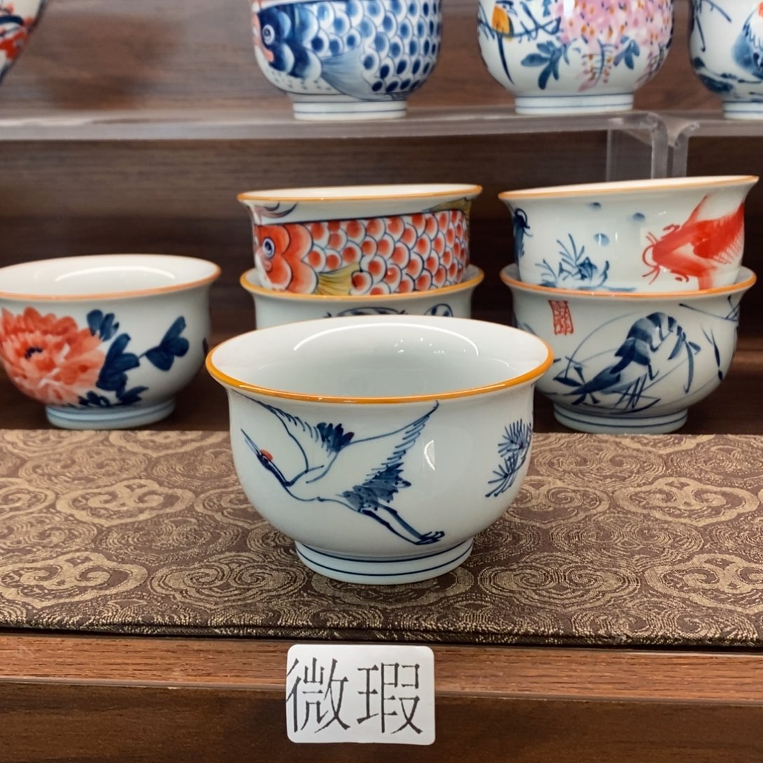 釉下手绘茶具微瑕