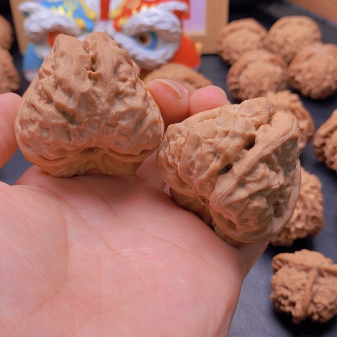 43边47肚蛤蟆头克重53.6克