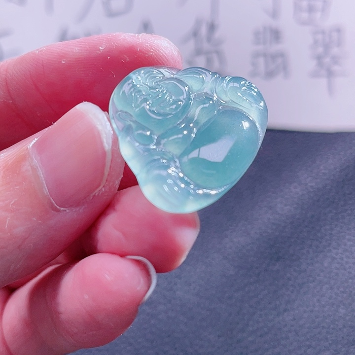 翡翠颈饰未镶嵌99999999