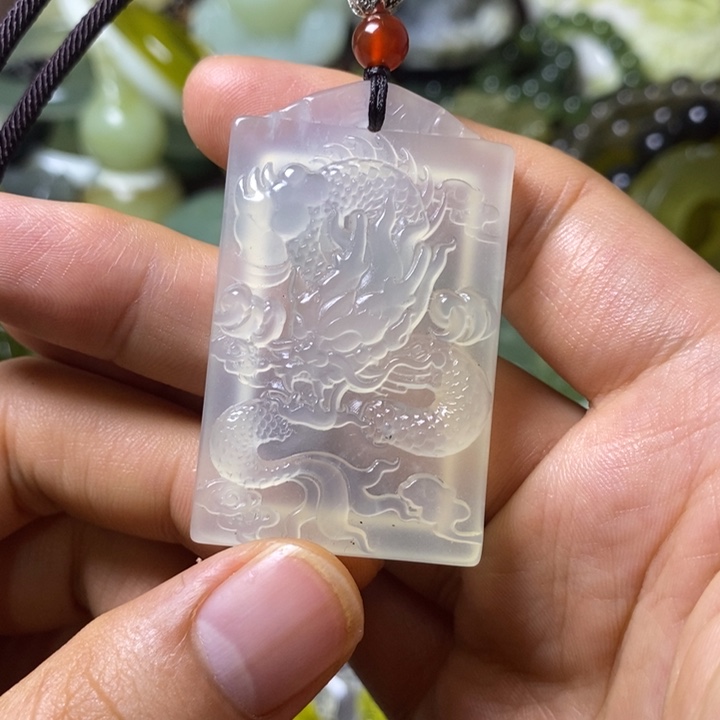 岫玉岫玉颈饰未镶嵌