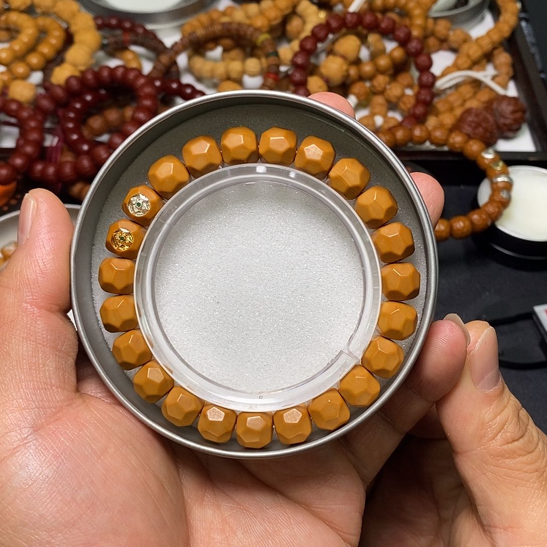 猴头核桃手串全品10左右钻面魔方积木66号