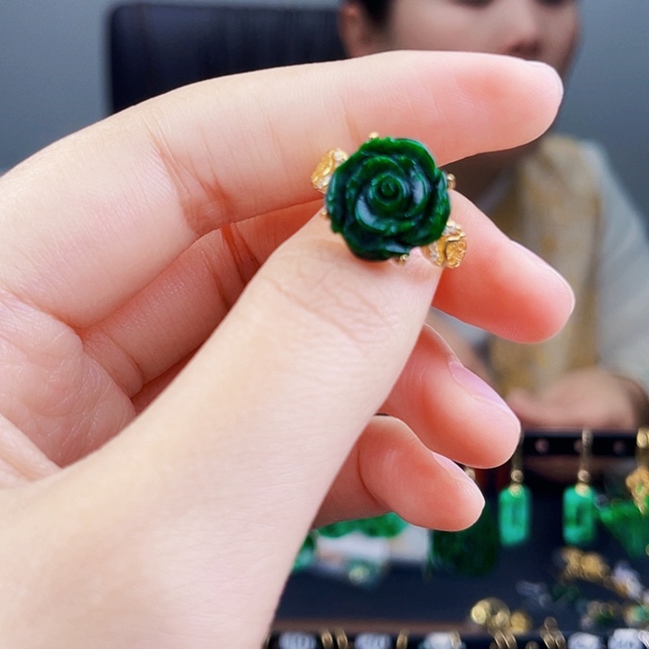 翡翠戒指银S925镶嵌饰品