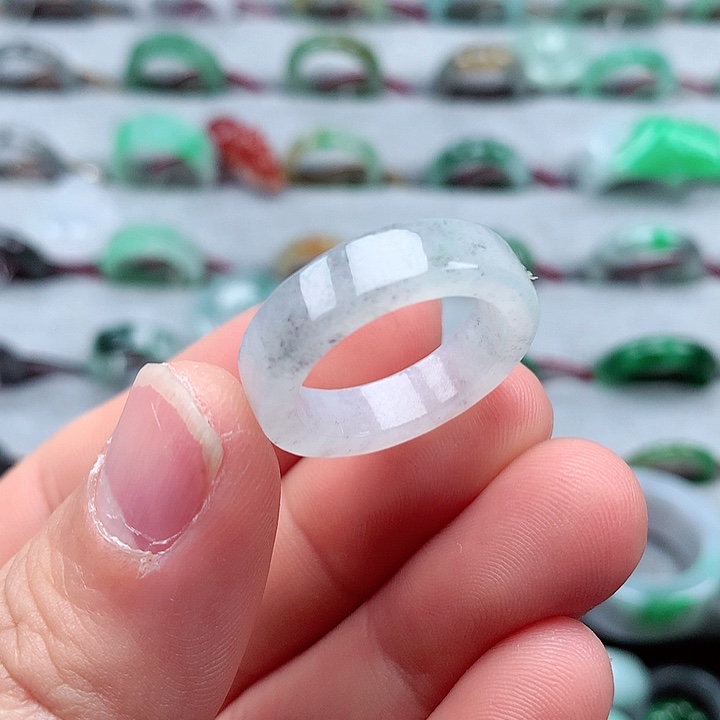 翡翠戒指未镶嵌15-16号