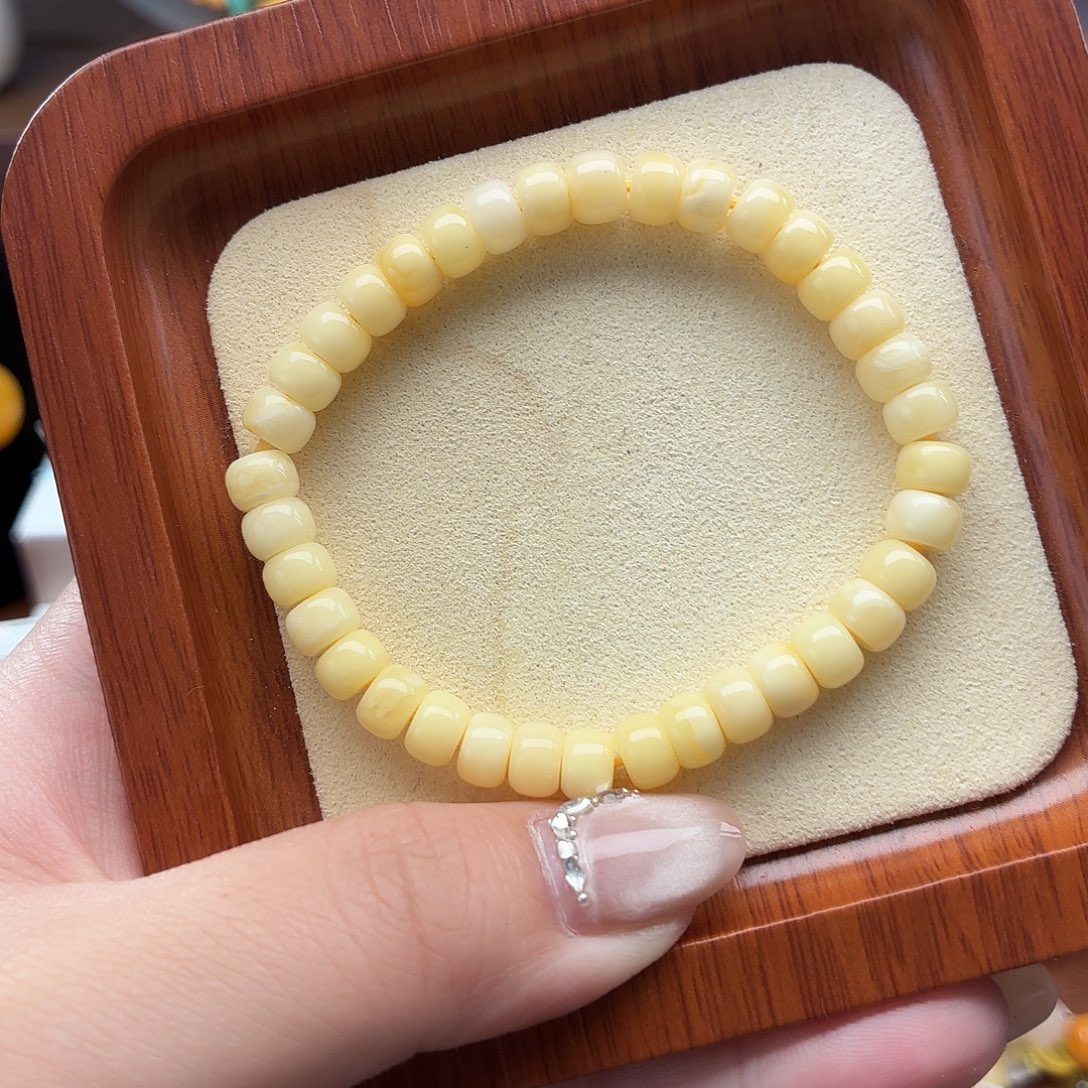 琥珀未镶嵌裸石B009老型收