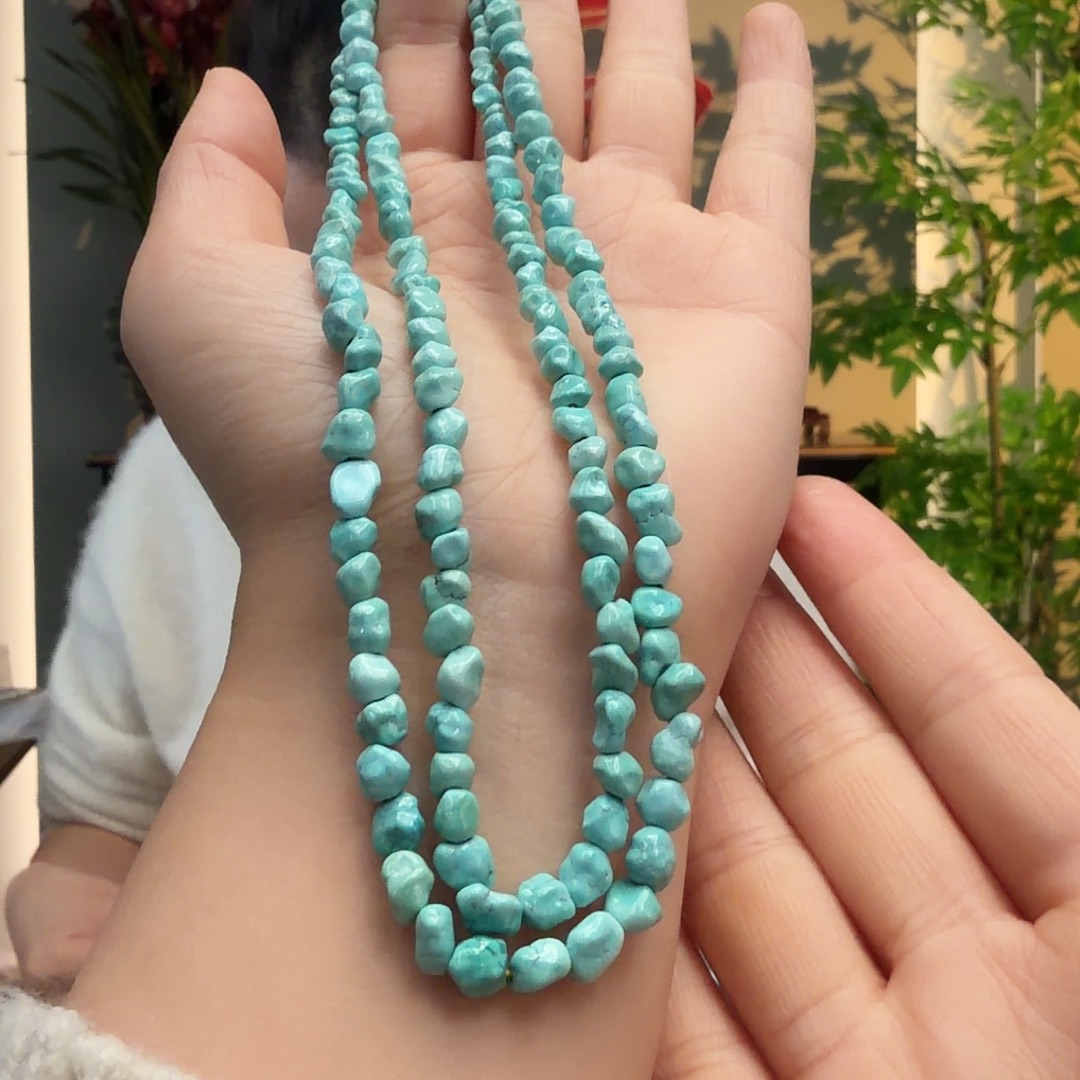 绿松石未镶嵌颈饰