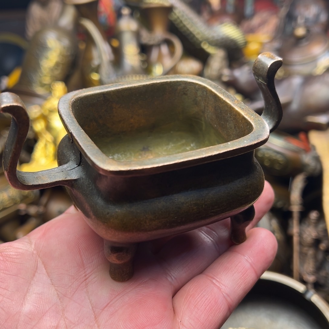 茶壶香炉铜器摆件