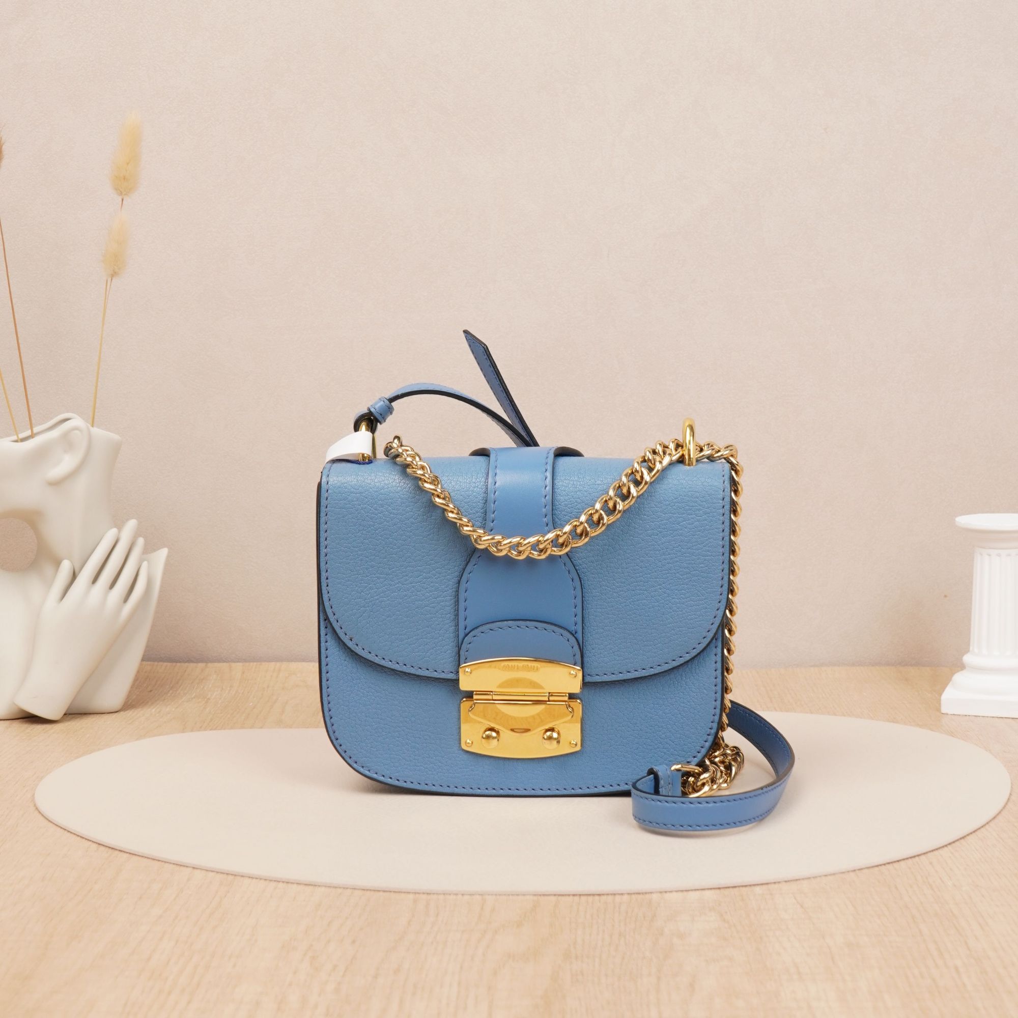 95新 MIU MIU/缪缪 马鞍包斜挎包蓝色山羊皮/DS022886