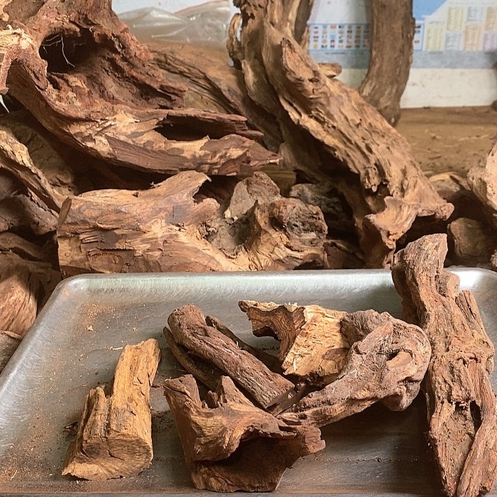 花梨木类飞*海南花梨