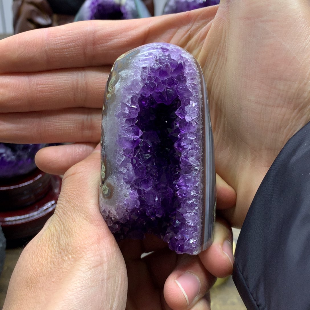 紫晶大型摆件（非配饰）未镶嵌