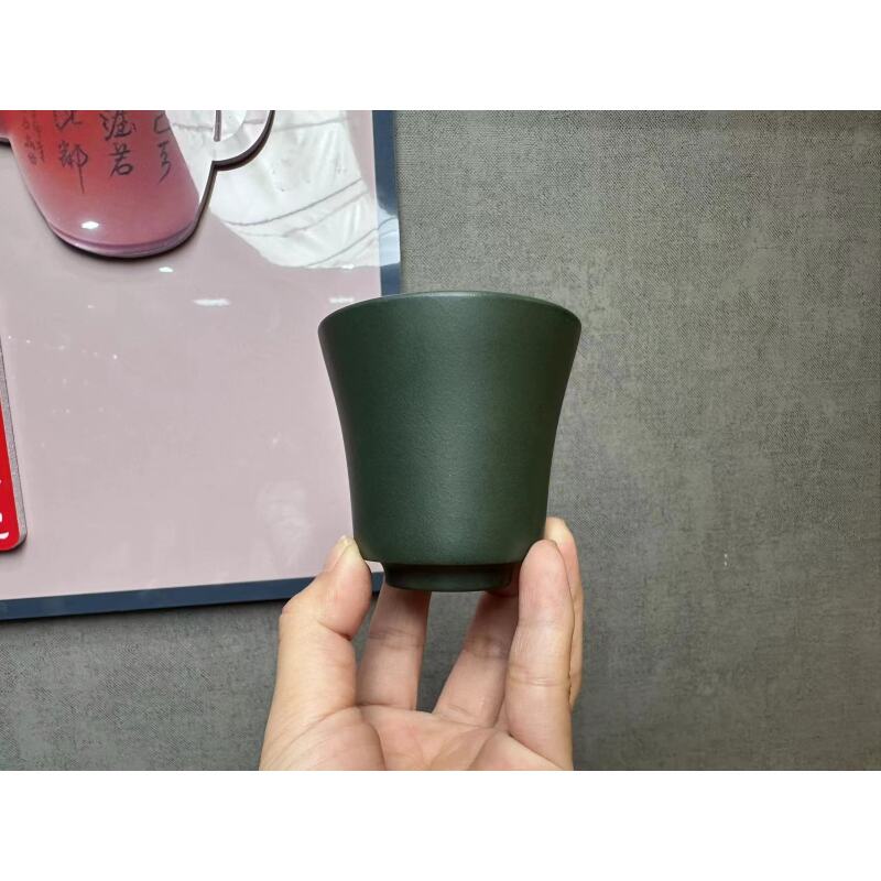 花旦主人杯墨绿泥紫砂杯【维】