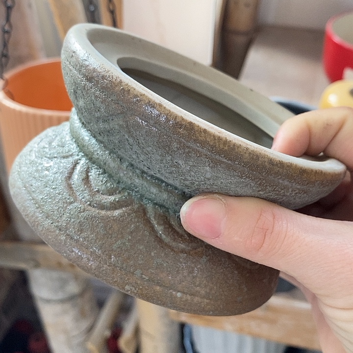 摆件陶陶盆有孔 瑕疵介意勿拍