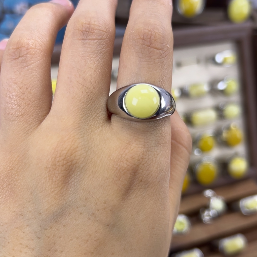 恩***刚琥珀银S925镶嵌戒指琥珀蜜蜡镶嵌戒指