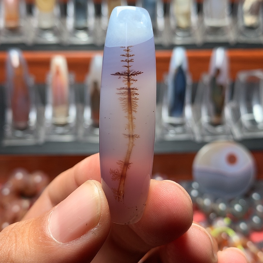 玛瑙/玉髓颈饰未镶嵌踏****方