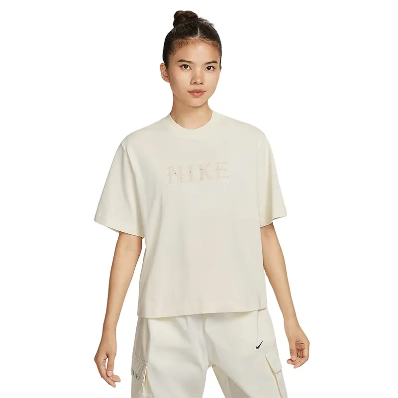 NIKE/耐克女子运动休闲短袖T恤II0446047