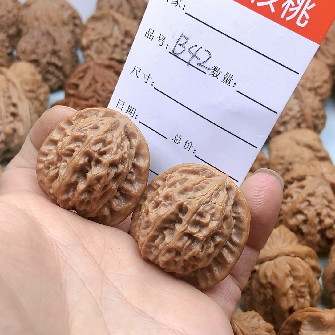 文玩核桃吊坠42号僧帽36尺