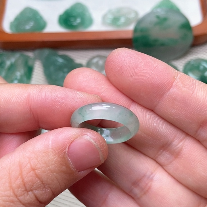 石英质玉颈饰未镶嵌12