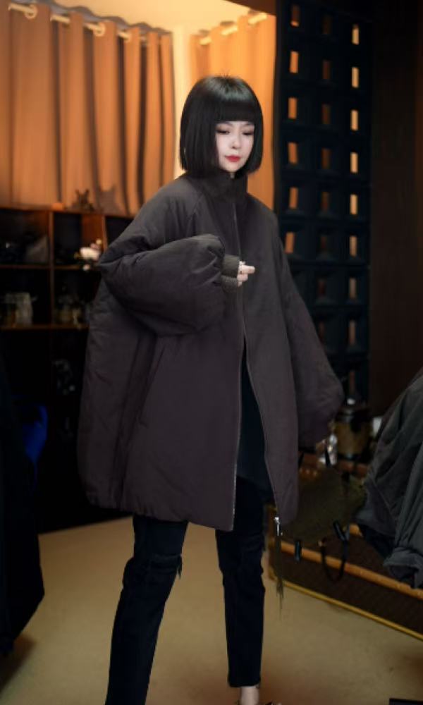 【思恩】2025冬季新款休闲简约时尚设计款立领棉服5628