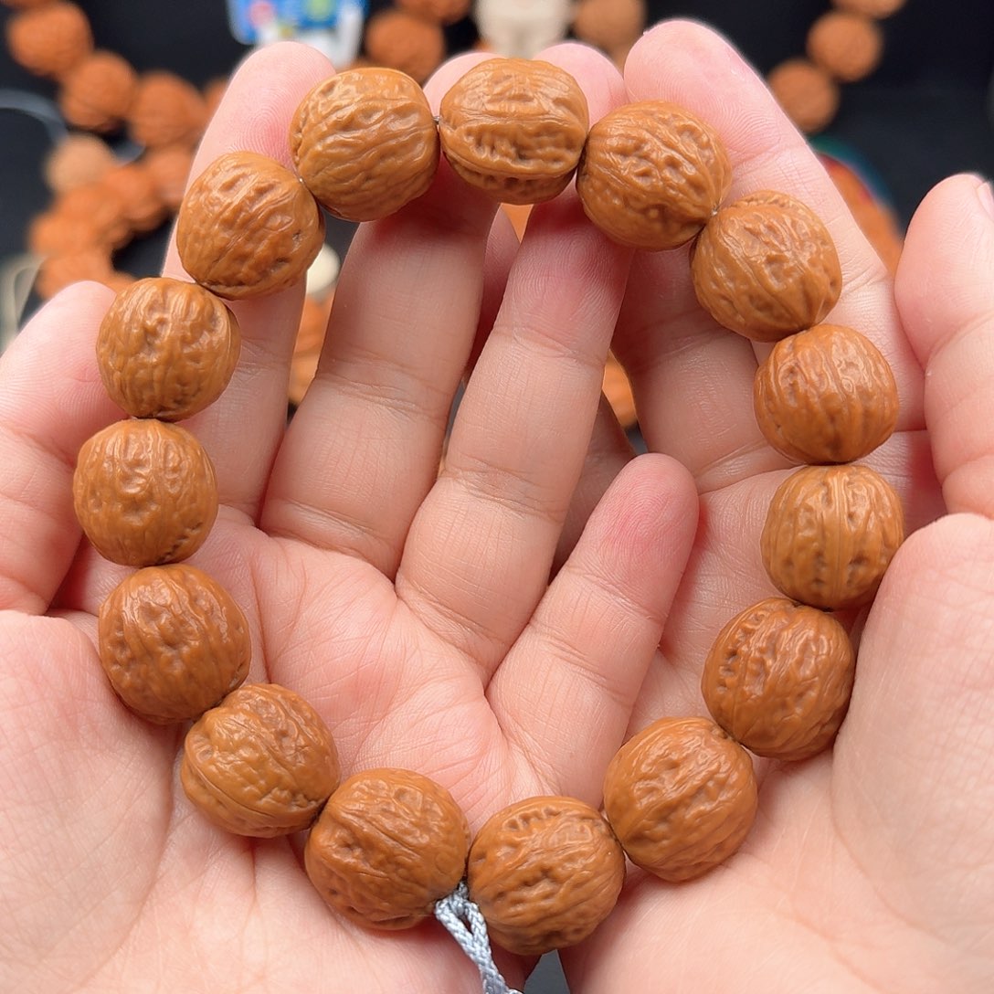文玩核桃手串小光头手串