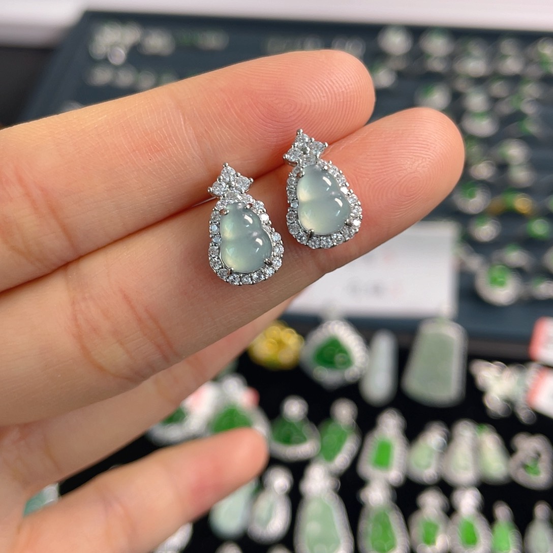 未镶嵌翡翠耳饰耳钉