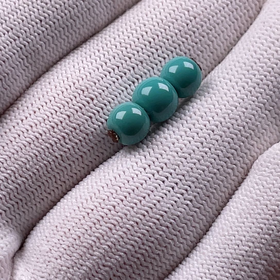 绿松石未镶嵌原矿绿松石